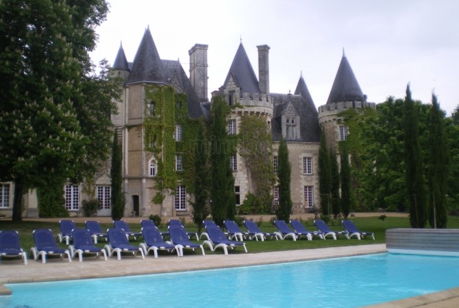 hotel-chateau-des-sept-tours-courcelles-de-touraine-198061