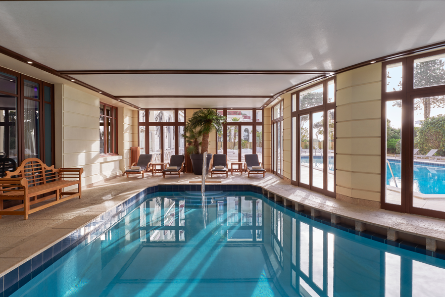 hermitage_piscine_0919-r.png