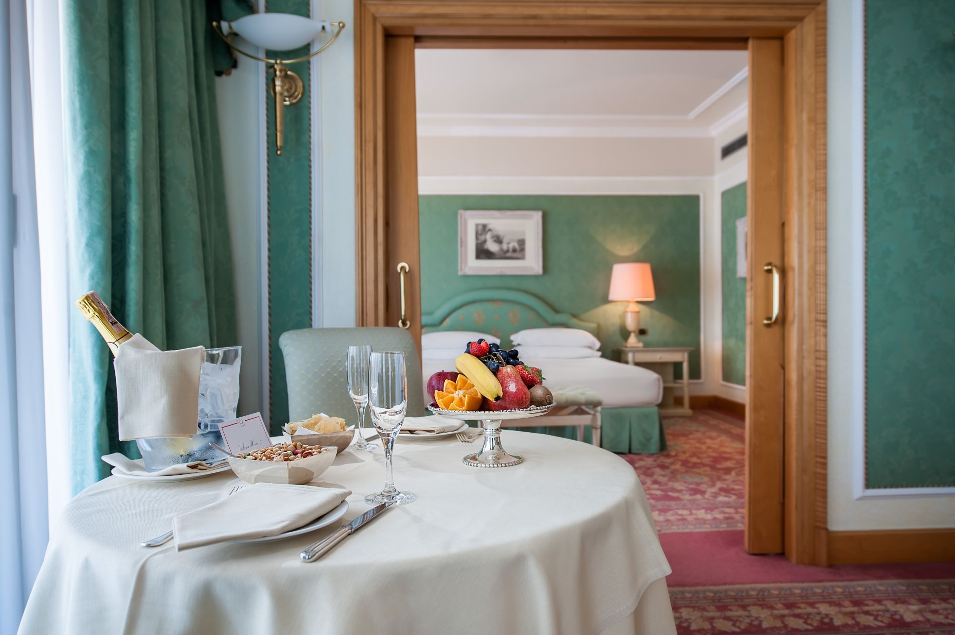 royal carlton bedroom 2.jpg