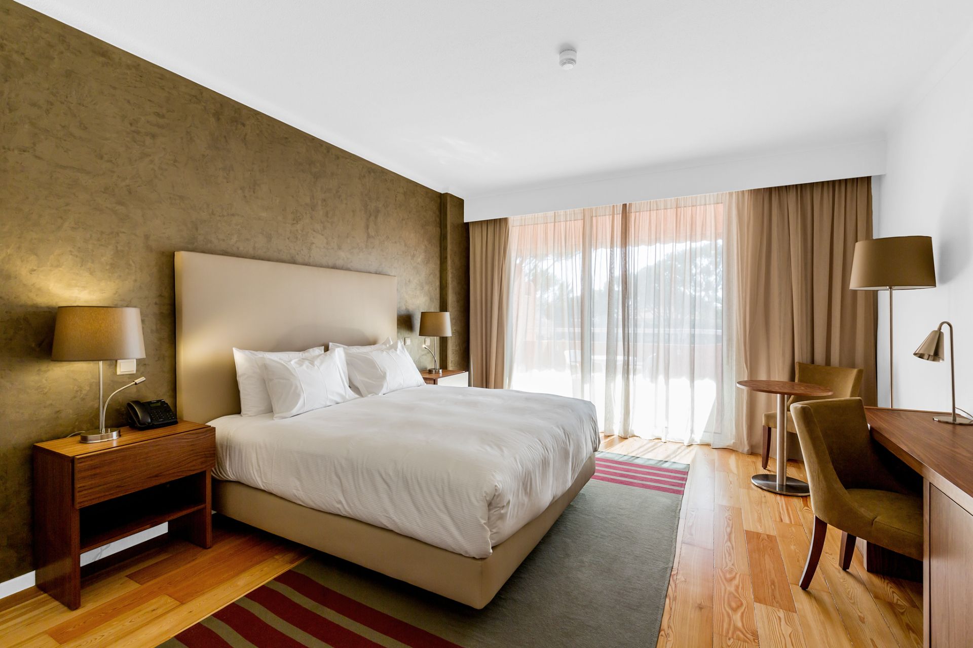 Garden_Hotel_24.jpg