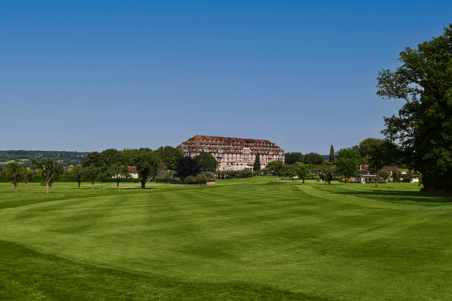 le golf_03526-r-v3.png