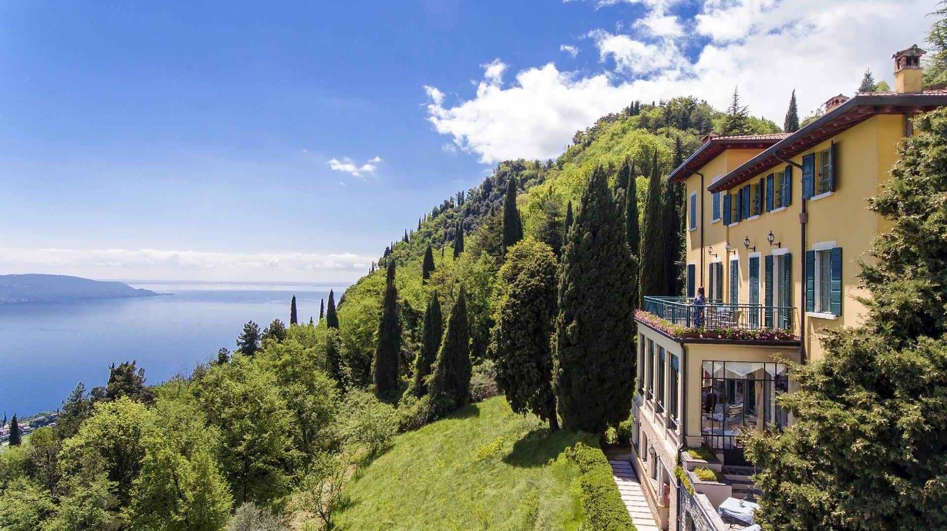 villa-sostaga-lago-di-garda-menu-boutique-hotel.jpg
