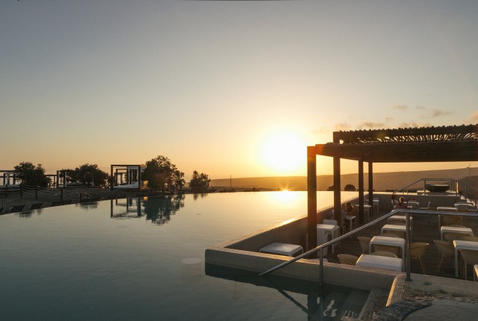 salobrehotelresort-serenity-infinitypool