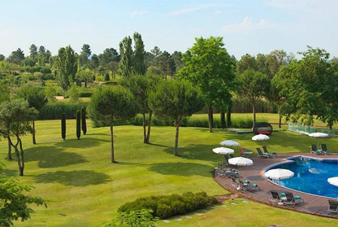 15bmeliagolfvichy-pool