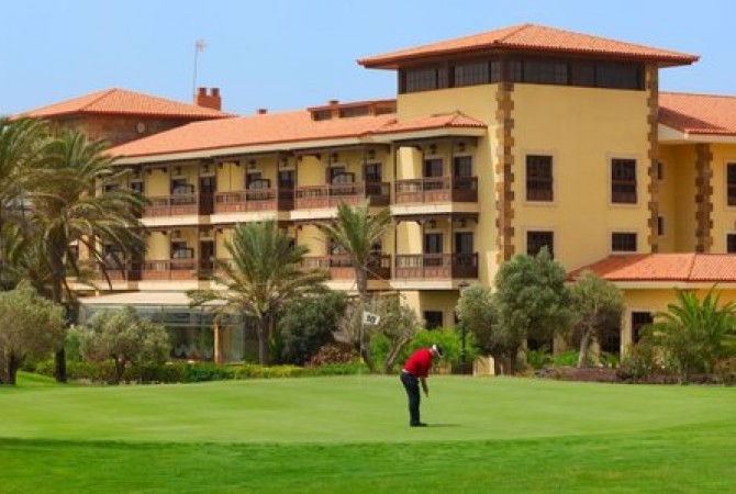 2631759-elba-palace-golf-hotel-exterior-3