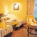 torremirona-relais-hotel-golf-amp-spa-room-habitaci-horizontal